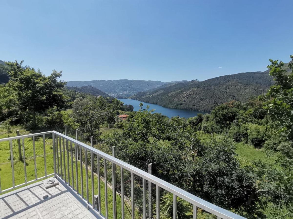 Sousa Horizonte - Louredo Vieira do Minho Kültér fotó