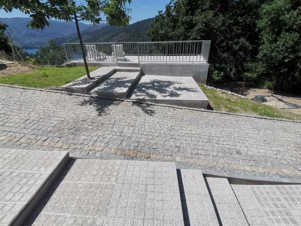 Sousa Horizonte - Louredo Vieira do Minho Kültér fotó